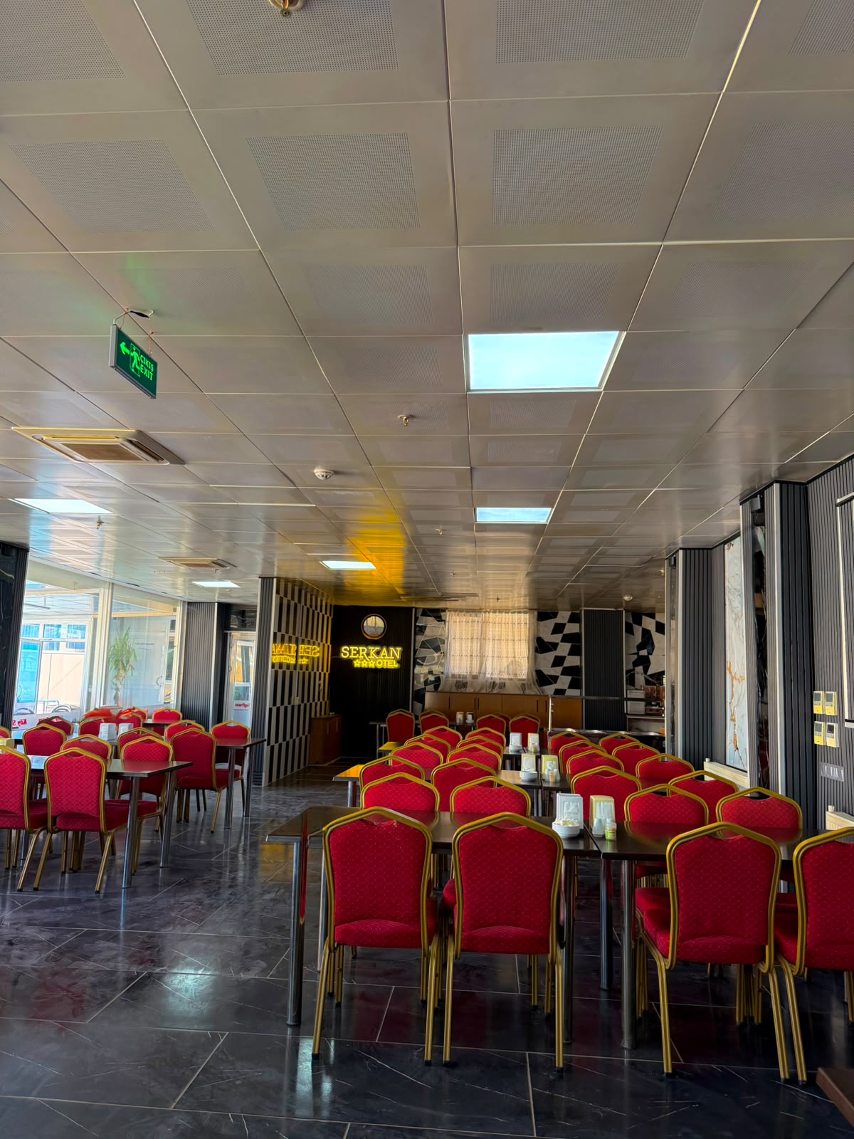 Serkan Otel restoranı